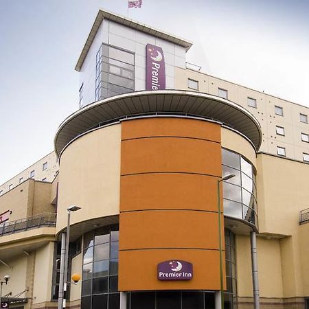 Premier Inn Hemel Hempstead Central Екстериор снимка